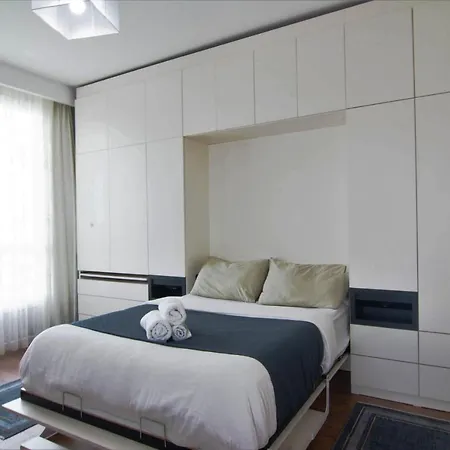 Modern Getaway - Immerse Yourself In Luxury